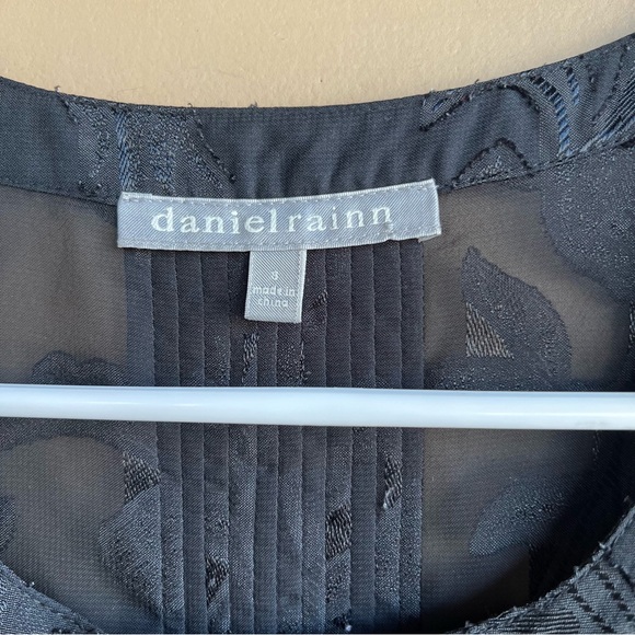 Daniel Rainn Black Floral Sheer Long Sleeve Blouse - Size Small - Picture 2 of 5